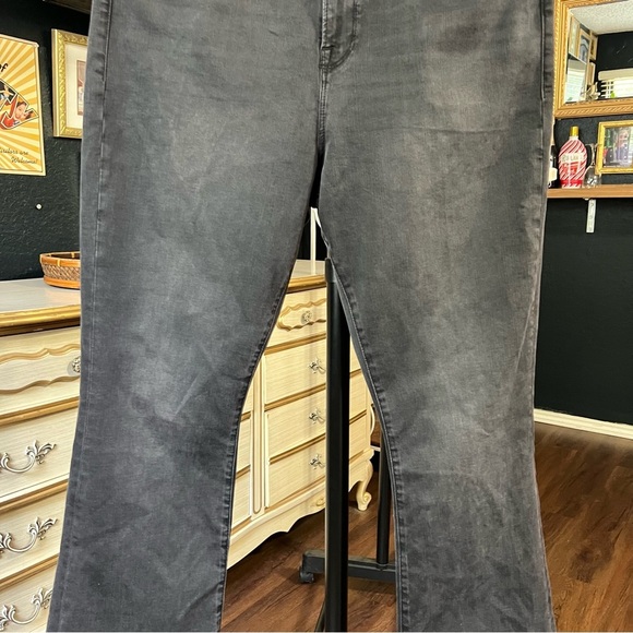 Frame Le Mini Boot High Rise Bootcut Jeans in Billups 34 - Picture 7 of 11